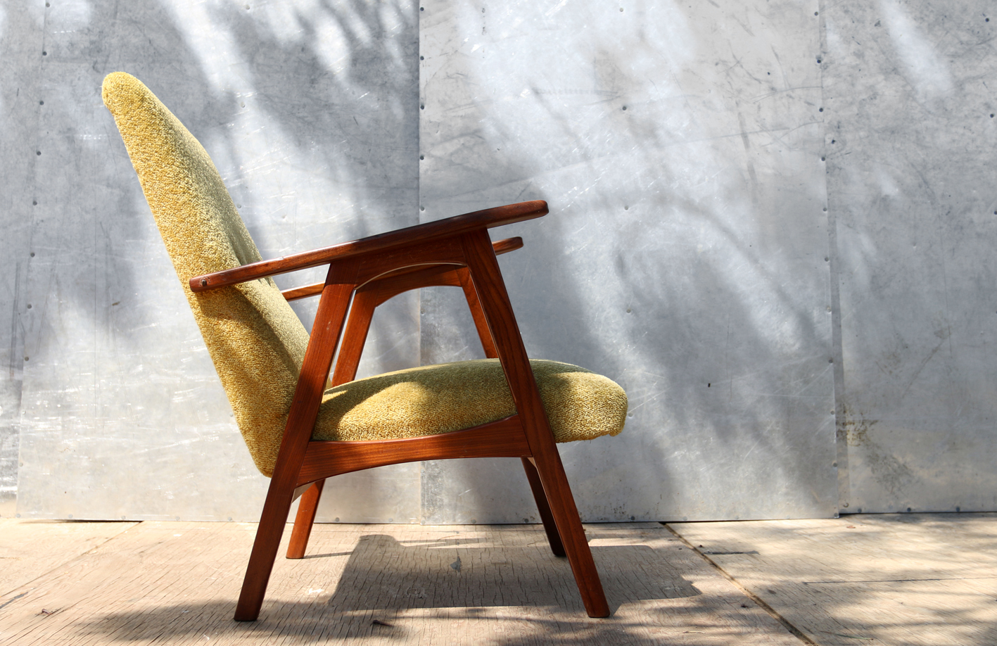 kubiek Manifesteren creëren Gave Retro Vintage Gele Teakhouten fauteuil jaren 50 – Dehuiszwaluw