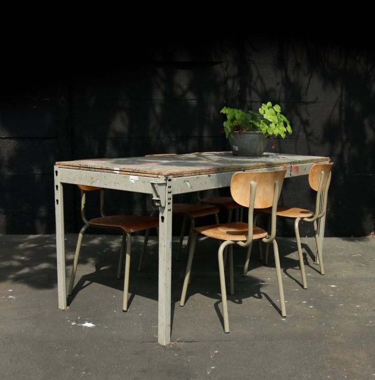 Industrieel Vintage Atelier tafel kleurrijke patina