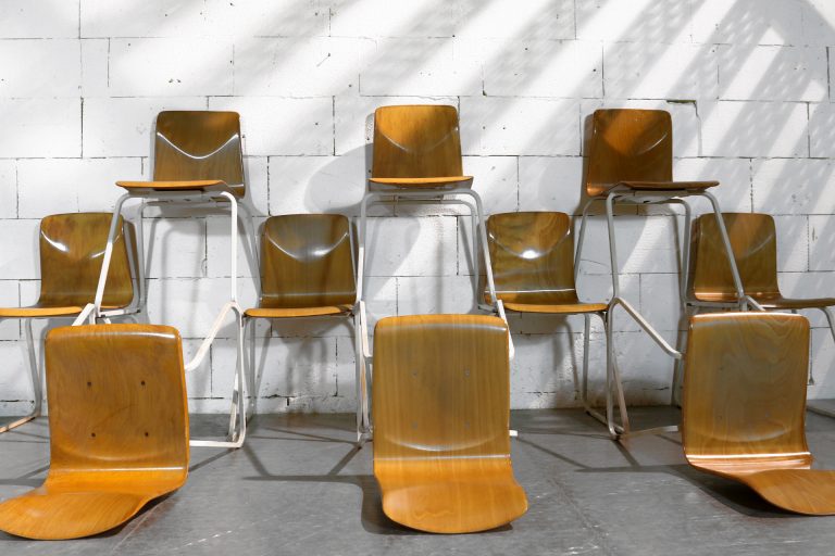 Industrieel Vintage Elmar Flötotto Pagholz schoolstoelen WIT