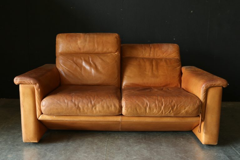 Vintage Design Durlet Brutalist bank mooie patina Cognac