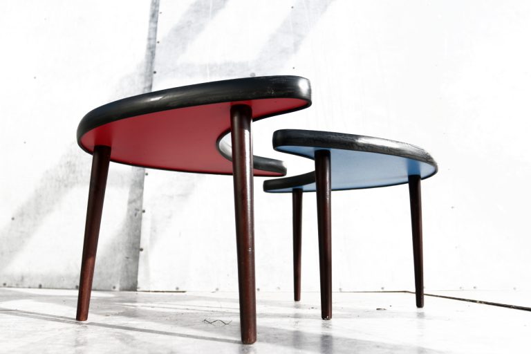 Bijzondere Vintage Design Niervormige Bijzettafels jaren 60