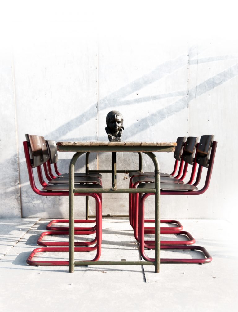 Industrieel Vintage Schoolstoelen Eromes sledeframe
