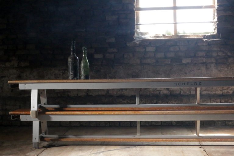 Industrieel Vintage Gymbank 3 meter Schelde Zilver