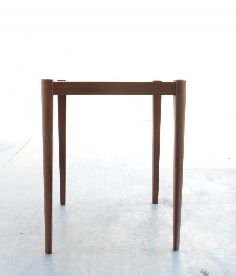 Vintage Design teakhouten bijzettafeltje Ponti stijl