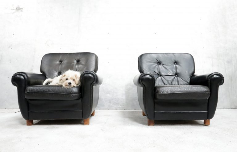 Vintage Design Zwart Leren Gecapitonneerde Fauteuils jaren 60