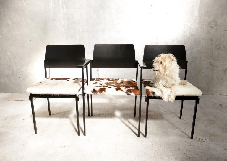 Partij Industrieel Vintage Kerkstoelen Echte Koeienhuid