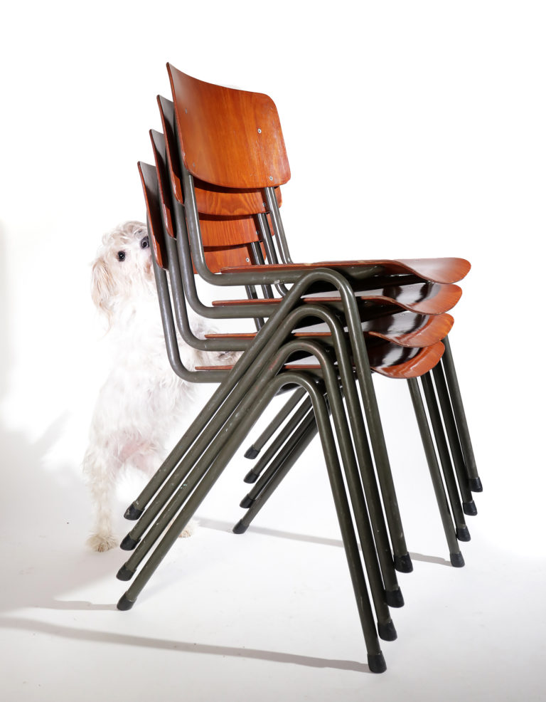 Industrieel Design Eromes Pagholz Schoolstoelen V-vorm poot