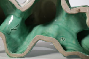 Art deco porseleinen sculptuur vliegende vogels iriserend – foto 10