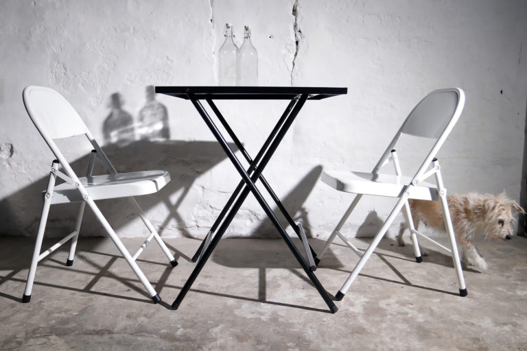 Industrieel Vintage Metalen Klapstoelen wit partij jaren 70
