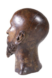 Levensgroot gesneden houten sculptuur mannenhoofd circa 1700 – foto 10