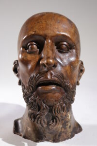 Levensgroot gesneden houten sculptuur mannenhoofd circa 1700 – foto 18