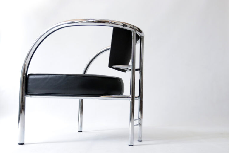 Italian 1980’s Design Armchair Tubular Chrome Steel Black Leather