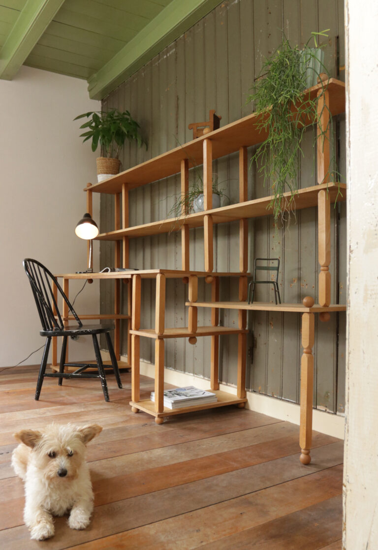 Super zeldzame Stokkenkast Stokken Bureau Wandmeubel jaren 60