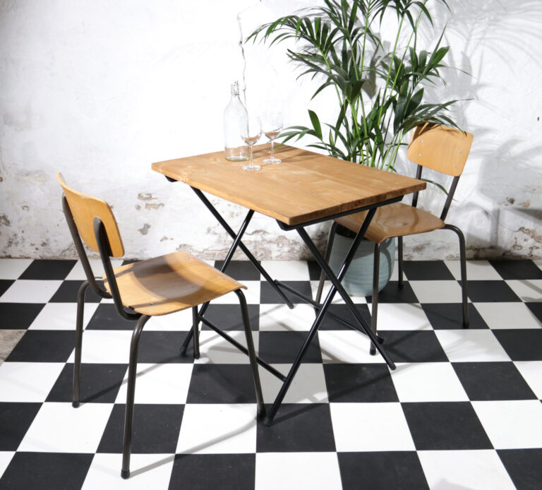 Franse Stijl Klaptafels Bistro tafels Terrastafels Bruin blad Zwart frame