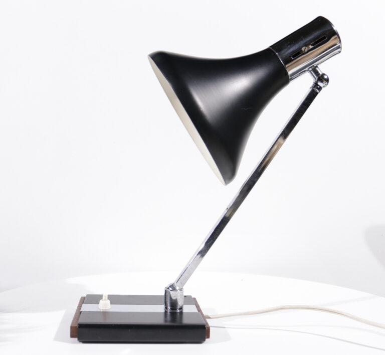 Vintage Design Bureaulamp Chroom Zwart en Wenge jaren 60