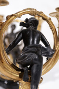 Paar Franse Empire kandelaars verguld brons 1810 – foto 5