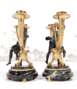 Paar Franse Empire kandelaars verguld brons 1810 – foto 10