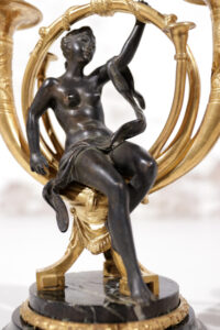 Paar Franse Empire kandelaars verguld brons 1810 – foto 15