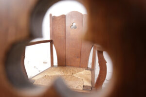 Brutalist eiken loungestoelen biezen zitting 1935 – foto 2