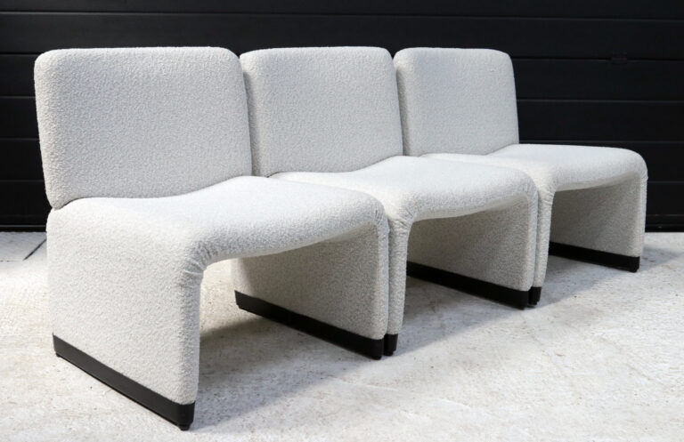 Groovy Lounge Chairs Boucle Off-white 1980’s