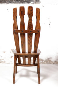 Brutalist eiken eetkamerstoelen bouclé jaren 70 – foto 2