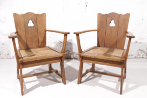 Paar brutalist eiken troonstoelen biezen zitting jaren 30 – foto 9