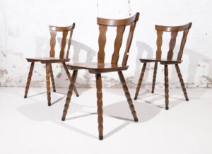 Mid-century brutalist stoel met boogvormige uitsparingen en gedraaide poten – foto 10