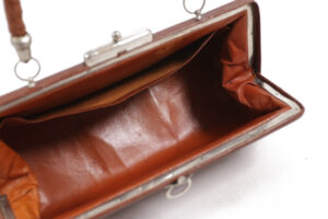 Klein art deco avondtasje bruin geribbeld leer 1920 – foto 14