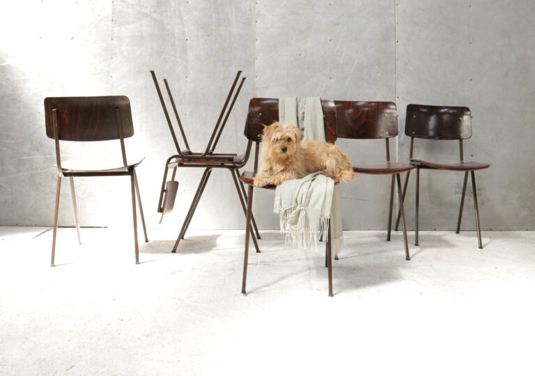 Vintage Design Eromes schoolstoelen met rank onderstel