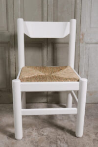 Witte biezen eetkamerstoelen Vico Magistretti Perriand stijl jaren 70 – foto 7