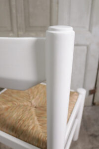 Witte biezen eetkamerstoelen Vico Magistretti Perriand stijl jaren 70 – foto 12