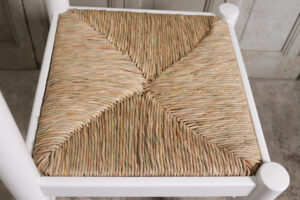 Witte biezen eetkamerstoelen Vico Magistretti Perriand stijl jaren 70 – foto 13