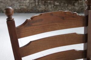 Hollandse eiken ladderback fauteuil met biezen zitting jaren 30 – foto 5