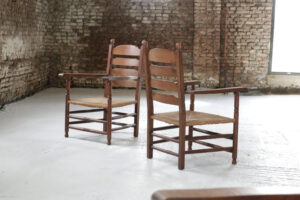 Hollandse eiken ladderback fauteuil met biezen zitting jaren 30 – foto 11