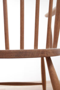 Scandinavische mid-century eiken schommelstoel – foto 13