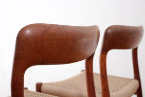 Niels Otto Møller model 75 teak eetkamerstoelen papercord – foto 10