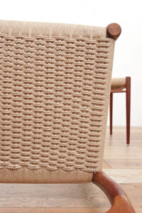Niels Otto Møller model 75 teak eetkamerstoelen papercord – foto 15