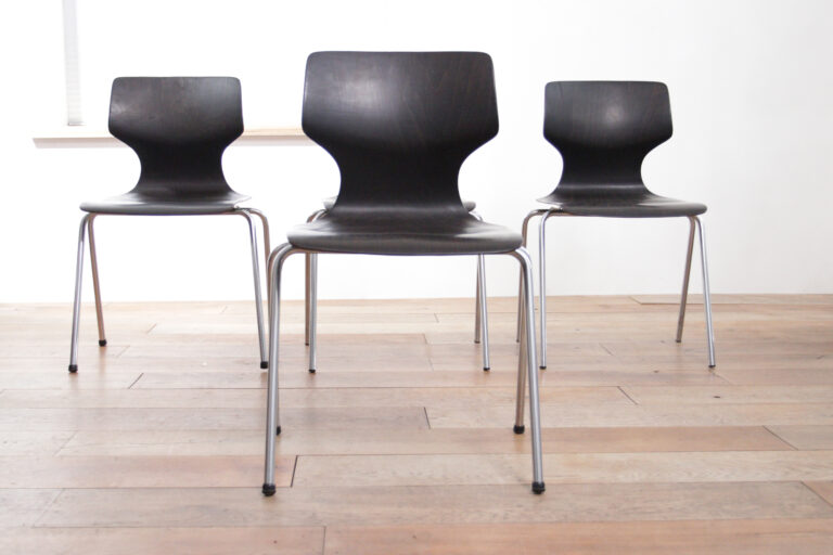 Vintage Design Adam Stegner Flototto Germany Pagholz stoelen ebben