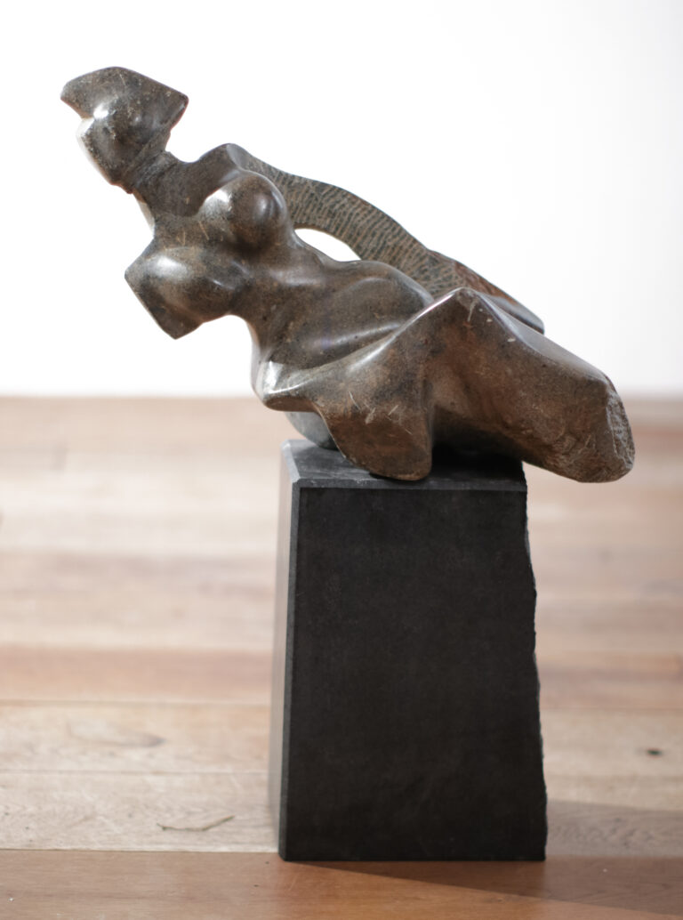 Abstract sculpture Female Earth Bird