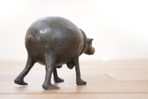 Bronzen beeld Bert Kiewiet beeldhouwer – foto 7