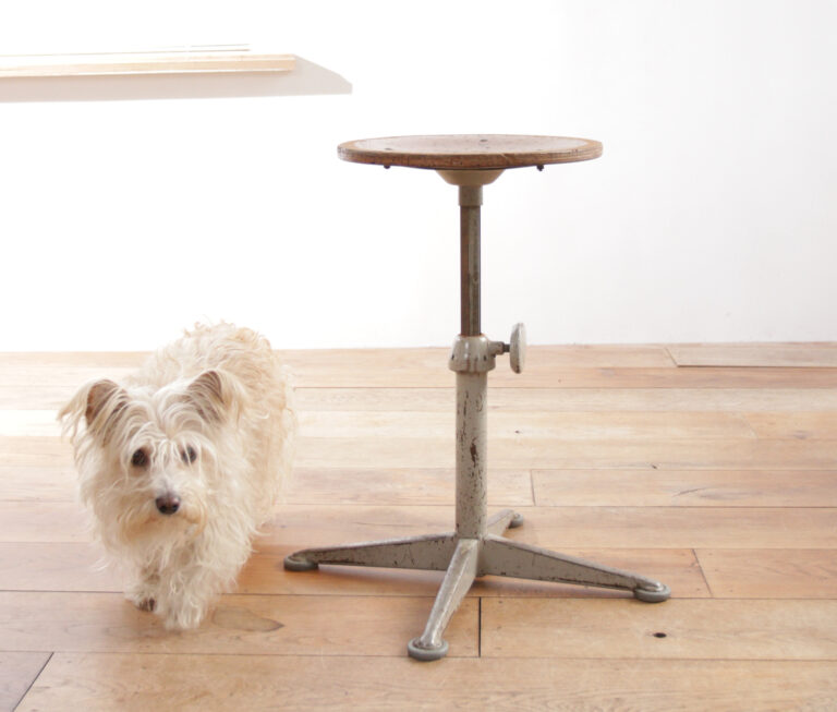Industrial Design Friso Kramer Drawing, Architect Stool Ahrend de Cirkel nr4