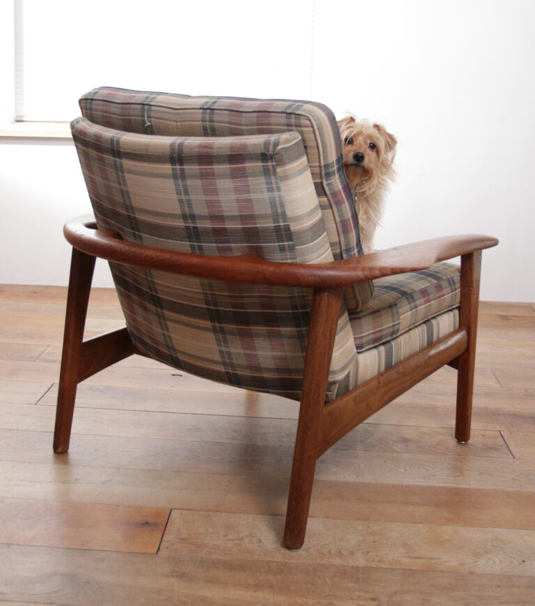 Vintage Design Fauteuil Teak + nieuwe stoffering naar wens