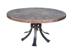 Brutalist smeedijzeren ronde salontafel met bronskleurig zonnestraal blad – foto 5