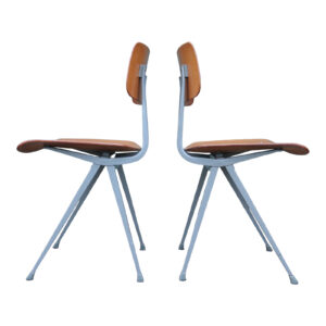 Friso Kramer Result stoelen Ahrend de Cirkel grijs – foto 5