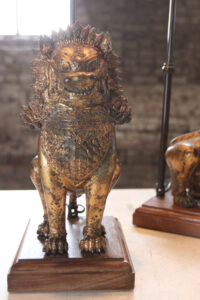 Paar tafellampen vergulde bronzen Singha-leeuwen Thailand – foto 7
