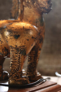 Paar tafellampen vergulde bronzen Singha-leeuwen Thailand – foto 15