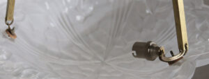 Art deco hanglamp Degué geperst glas messing – foto 9