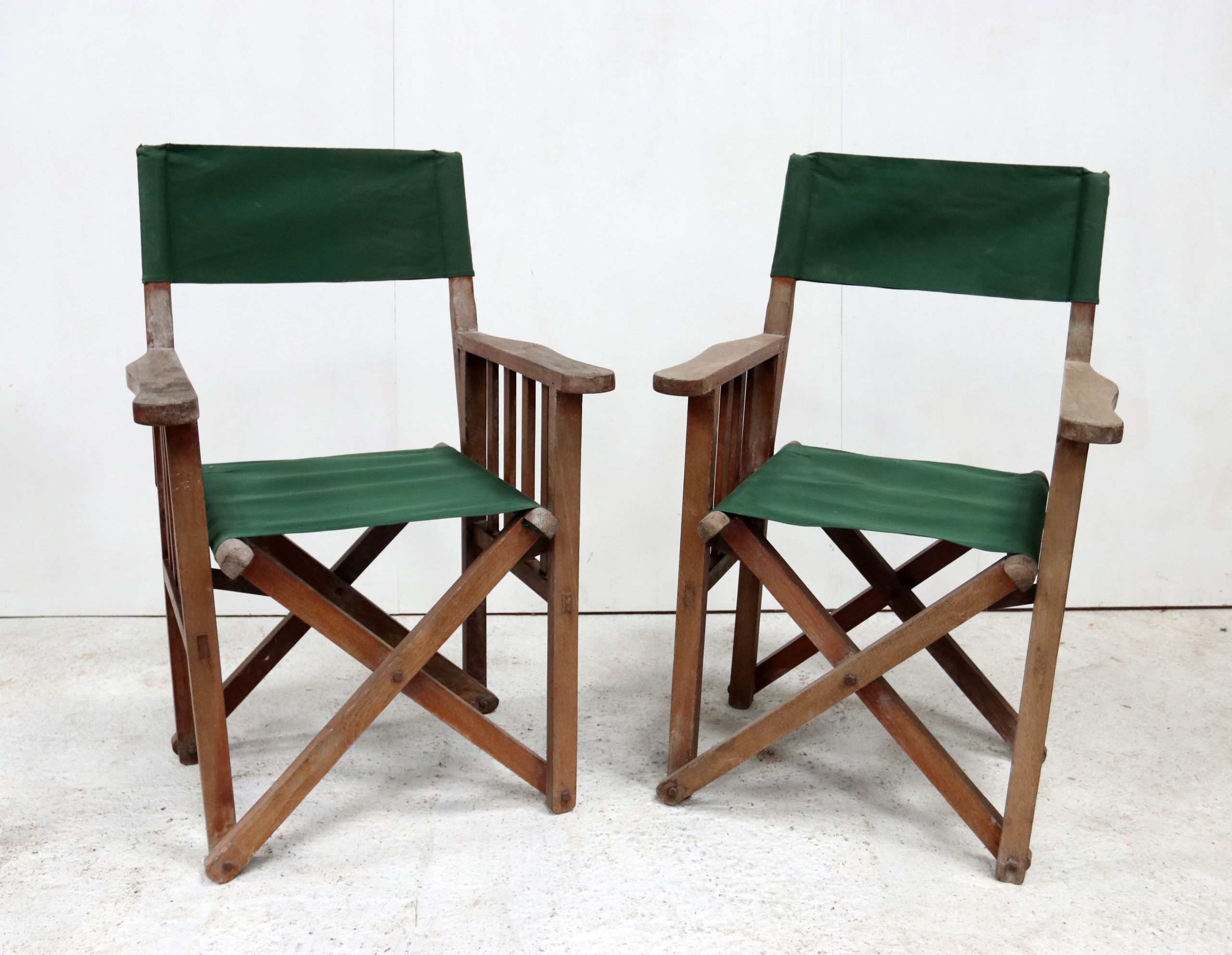 Set van 2 houten regisseursstoelen groen canvas – foto 1