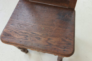 antieke eiken stoel hoge rugleuning chaise lorraine gedraaide poten – foto 6