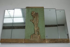 Rowley Gallery art deco spiegel met verguld reliëf meisje – foto 2
